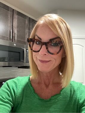 Meet your Posher, Cristee Koberna